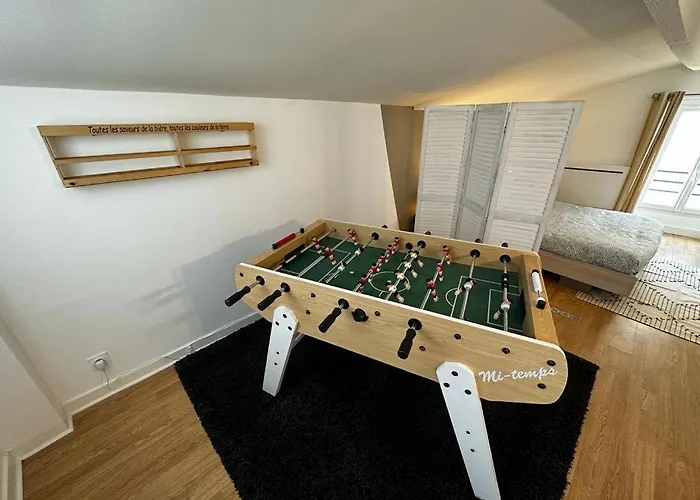 Le Saint Maixent, Maison De Ville, Baby Foot, Wifi