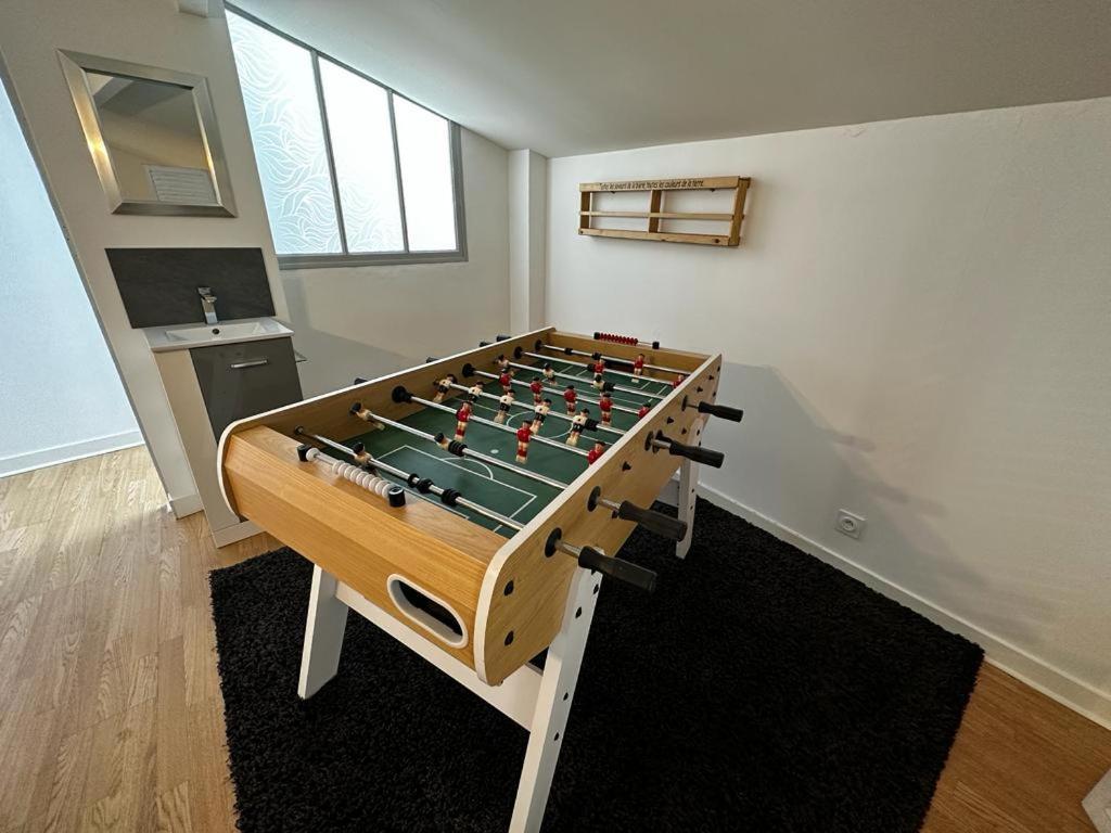 Le Maixent, Maison De Ville, Baby Foot, Wifi *