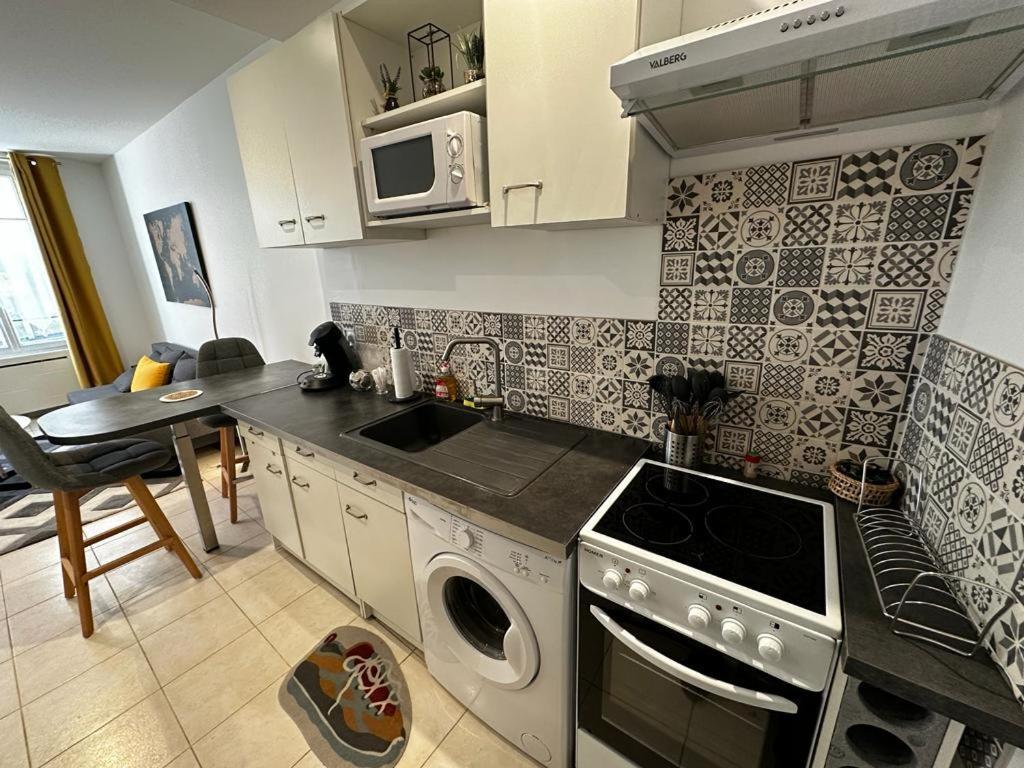 Apartment Le Maixent, Maison De Ville, Baby Foot, Wifi
